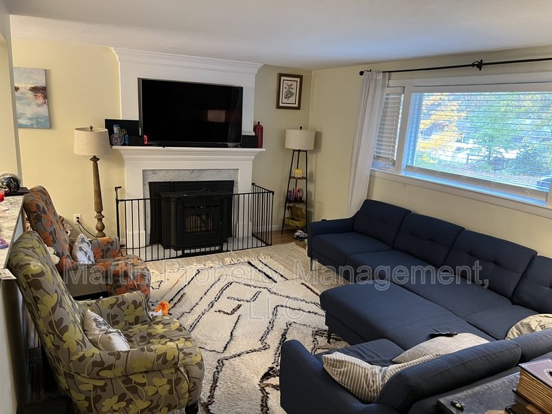 27 Burlington Road property image
