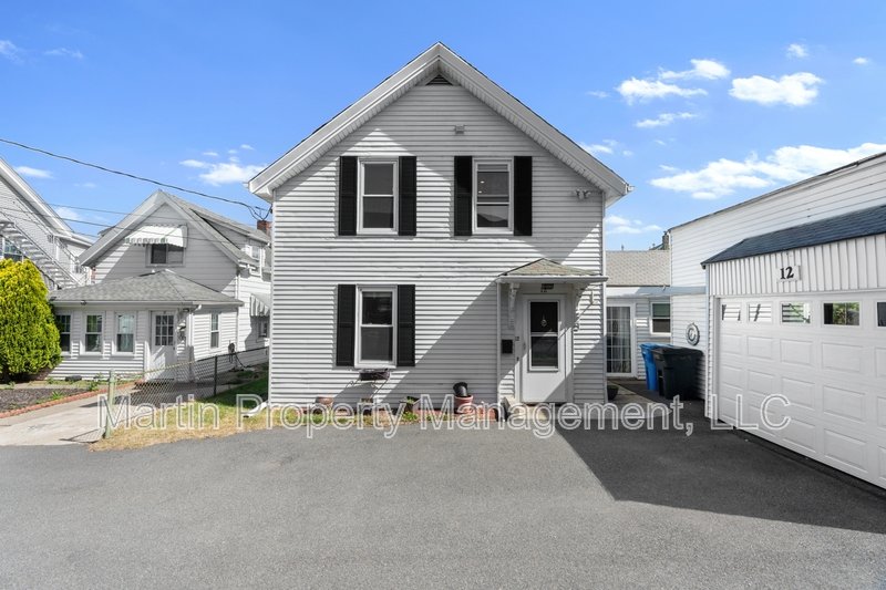 12 Lowell Place property image