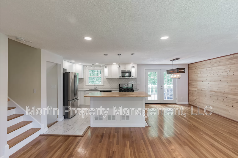 12 Joyce Road property image