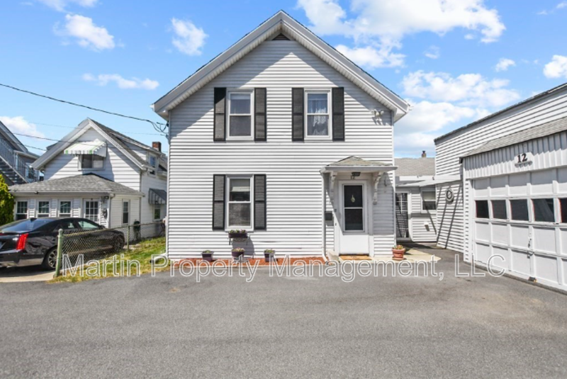 12 Lowell Place property image