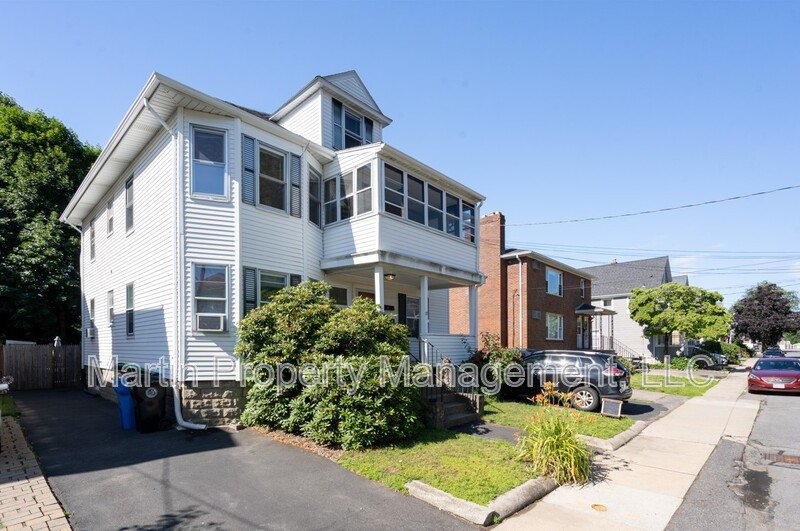 27 Grant Avenue - 1 property image