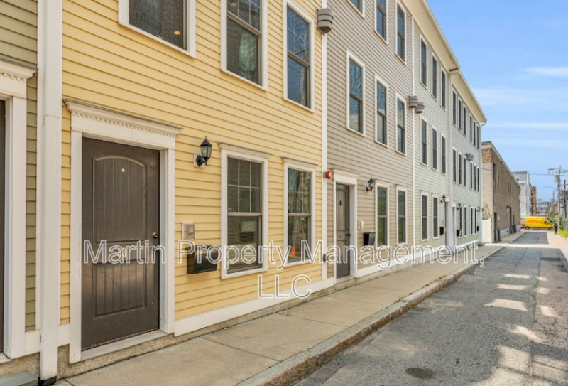 83 Dresser Street property image